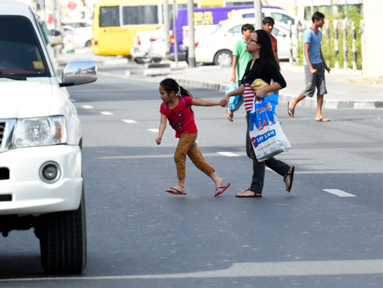 181113 pedestrians