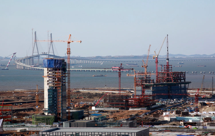 The IBD is one part of a larger development, called the Incheon Free Economic Zone in Songdo City, spearheaded by the South Korean government.