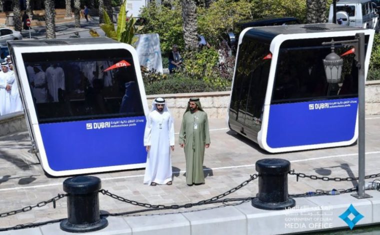 Dubai-Autonomous-Pods-889x592
